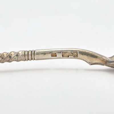 Lot 18 - Three Russian Silver-Gilt and Niello Spoons