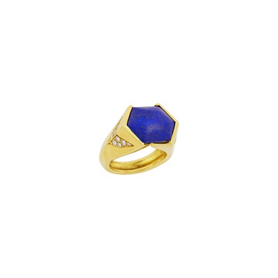 Lot 1020 - Julius Cohen Gold, Lapis and Diamond Ring