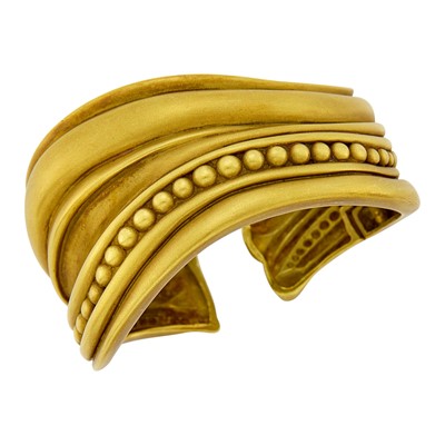 Lot 172 - Barry Kieselstein-Cord Gold 'Caviar' Cuff Bangle Bracelet