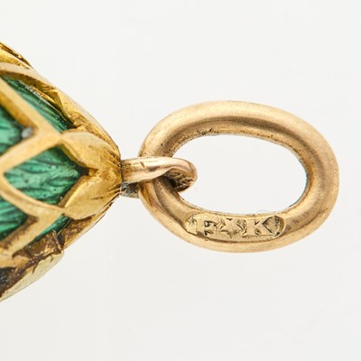 Lot 84 - Russian Gold, Silver and Guilloché Enamel Pendant Egg