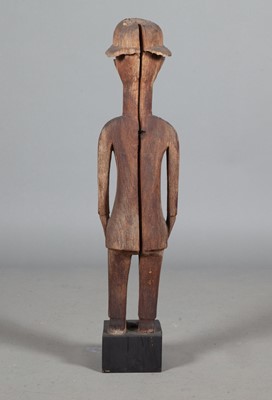 Lot 109 - Swahili Colon Standing Figure