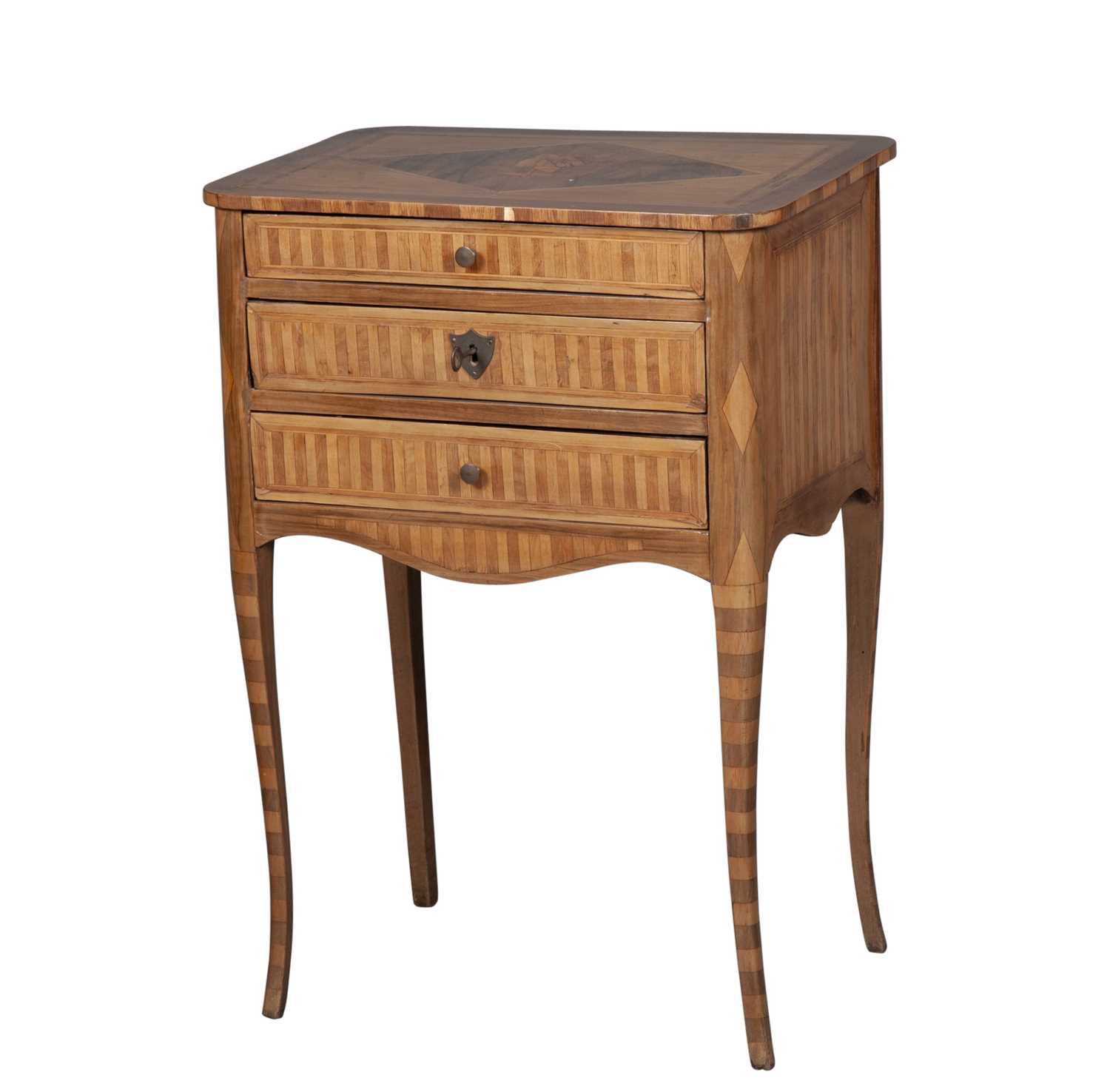 Lot 276 - Louis XV Style Table en Chiffonnier