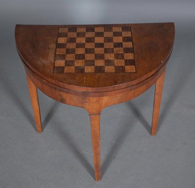 Lot 746 - North European Inlaid Walnut Games Table