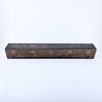 Lot 560 - A Large Chinese Lacquered Wood Scroll Box