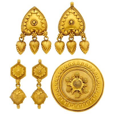 Lot 51 - Etruscan Revival Gold Brooch and Two Pairs of Pendant-Earrings