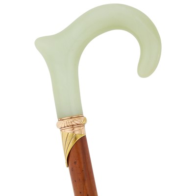 Lot 74 - Fabergé Two-Color Gold Mounted Bowenite Cane Handle