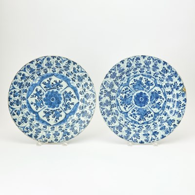 Lot 636 - A Pair of Chinese Blue and White Porcelain Chargers