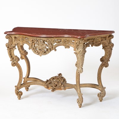 Lot 402 - Louis XV Style Painted and Parcel-Gilt Console