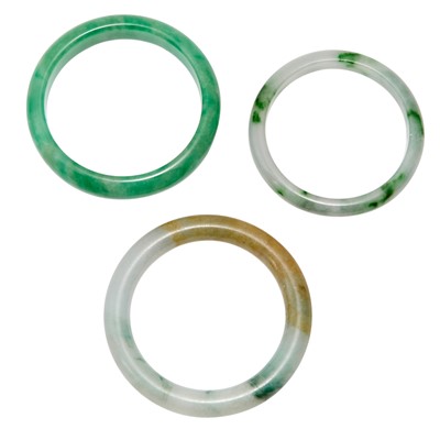 Lot 511 - A Group of Chinese Jadeite Bangles