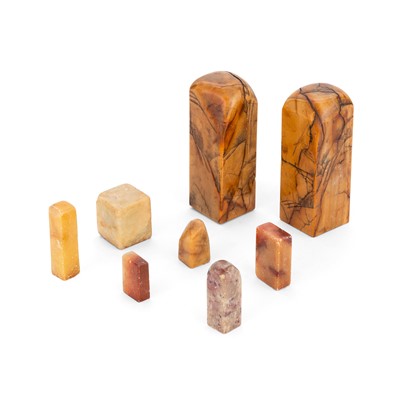 Lot 525 - A Group of Chinese Hardstone Seals