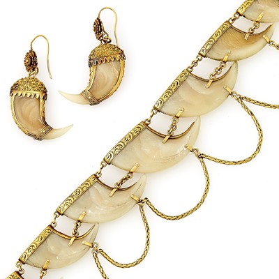 Lot 2059 - Antique Indian Gold and Tiger Claw Swag Bracelet and Pair of Earrings