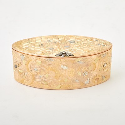 Lot 168 - Continental Vari Colored Gold Snuff Box
