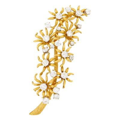 Lot 174 - Gold and Diamond Flower Brooch
