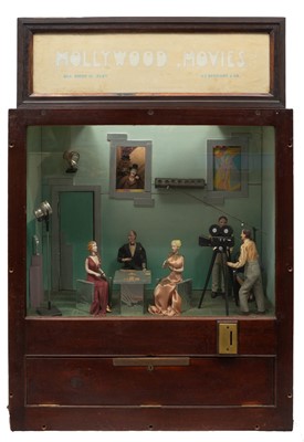 Lot 204 - Penny Arcade Hollywood Movies Diorama