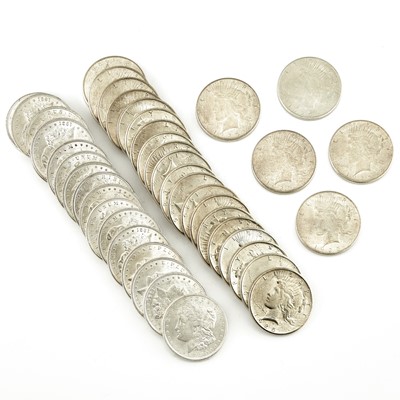 Lot 1096 - United States Silver Dollar Group