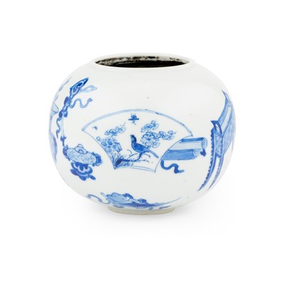 Lot 191 - A Chinese Blue and White Porcelain Water Pot