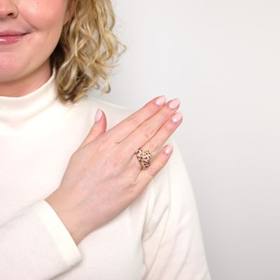 Lot 88 - Gold, Diamond and Ruby Panther Ring