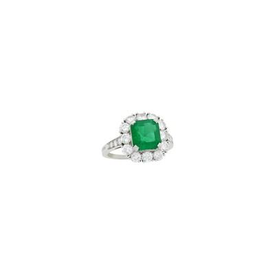 Lot 287 - Tiffany & Co. Platinum, Emerald and Diamond Ring