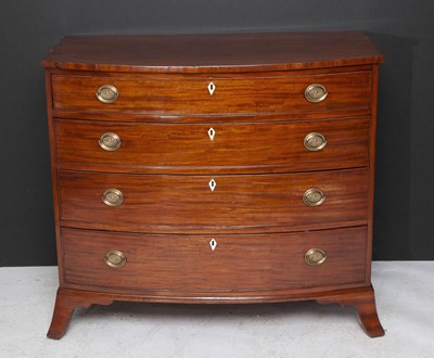 Lot 1067 - Federal Mahogany Bowfront Chest of Drawers