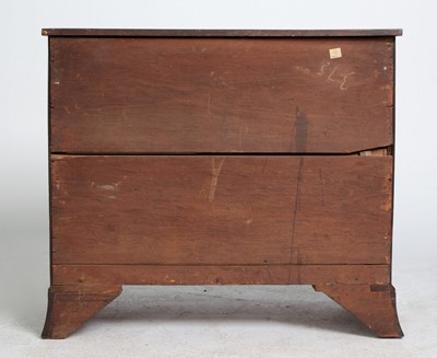 Lot 1067 - Federal Mahogany Bowfront Chest of Drawers