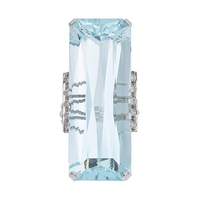 Lot 2122 - White Gold, Aquamarine and Diamond Ring