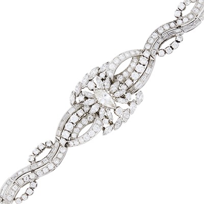 Lot 138 - Platinum and Diamond Bracelet