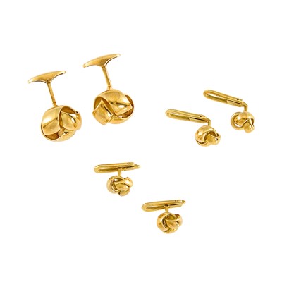 Lot 2011 - Gold Knot Dress Set