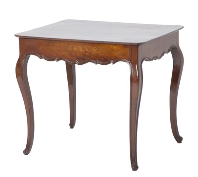 Lot 333 - Provincial Louis XV Walnut Table