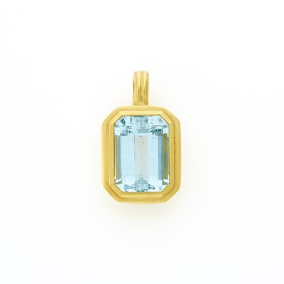 Lot 1014 - Slane & Slane Gold and Aquamarine Enhancer