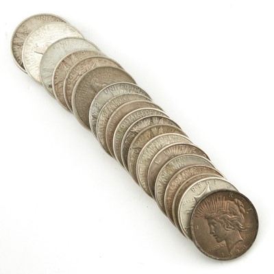 Lot 1104 - United States Peace Dollar Group