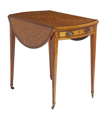 Lot 359 - George III Inlaid Satinwood Pembroke Table