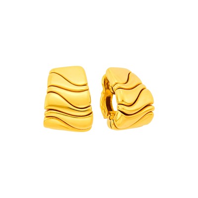 Lot 159 - Marina B Pair of Gold 'Karen' Hoop Earclips