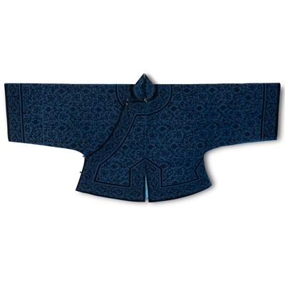 Lot 112 - A Chinese Cut Silk Velvet Jacket