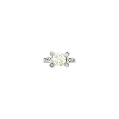 Lot 1205 - White Gold and Diamond Ring