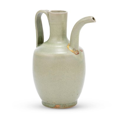 Lot 640 - A Chinese Yaozhou Celadon Glazed Ewer