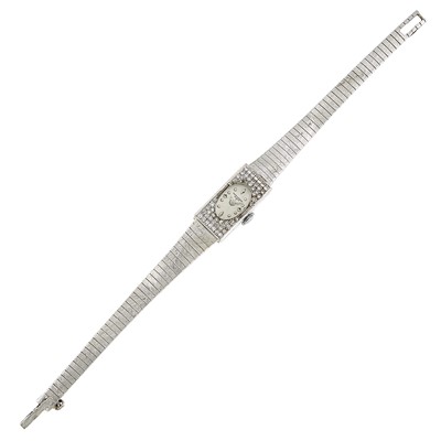 Lot 2098 - Baume & Mercier Lady's White Gold and Diamond Wristwatch