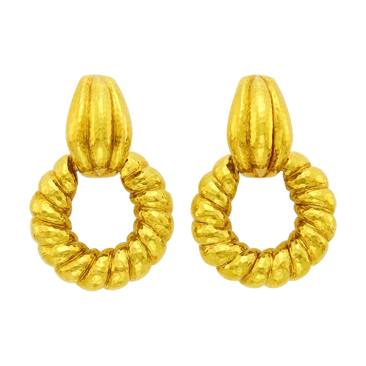Lot 70 - David Webb Pair of Gold Door Knocker Earclips