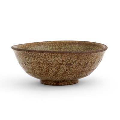 Lot 643 - A Chinese Longquan Crackle-glazed Bowl