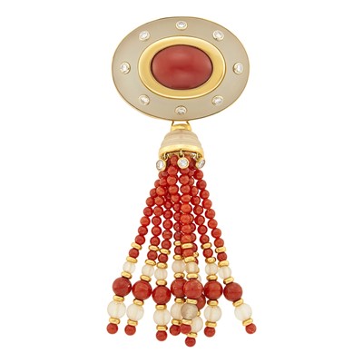 Lot 1018 - Trianon Gold, Frosted Rock Crystal, Oxblood Coral, Coral and Frosted Rock Crystal Bead Fringe Pendant-Brooch