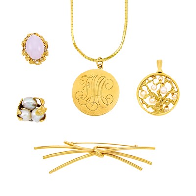 Lot 1235 - Group of Gold Jewelry