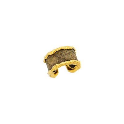 Lot 15 - Van Cleef & Arpels Gold and Petrified Wood Band Ring, France