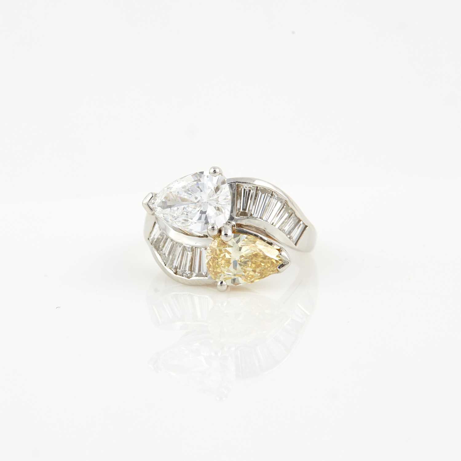 Lot 137 - Diamond Ring, 14 diamonds, 2 stones about 2.95 cts., 12 stones about 1.00ct., Platinum 6 dwt., with copies of Gia reports #2215428045 and #22154