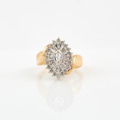 Lot 148 - Diamond Ring, 39 diamonds about 0.90 ct., 14K 3 dwt.