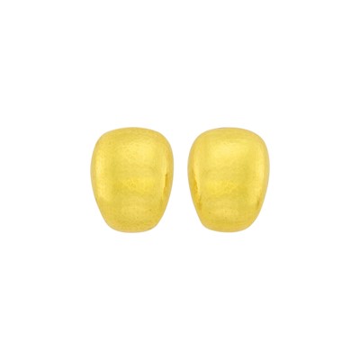 Lot 1148 - DeVroomen Pair of Hammered Gold Earclips