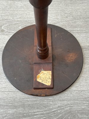 Lot 1065 - Queen Anne Mahogany Candlestand