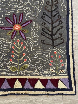 Lot 1094 - Pictorial Hooked Rug