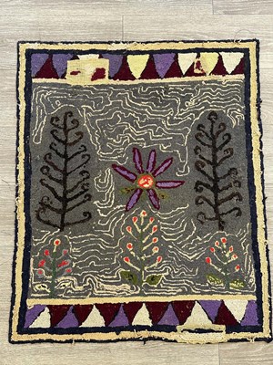 Lot 1094 - Pictorial Hooked Rug