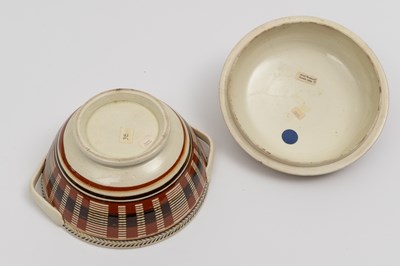 Lot 1077 - Slip-decorated Creamware Covered Tureen
