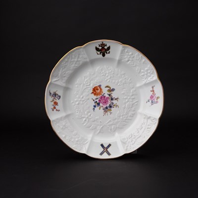 Lot 660 - Porcelain Plate from the Order of St. Andrew the First-Called Service