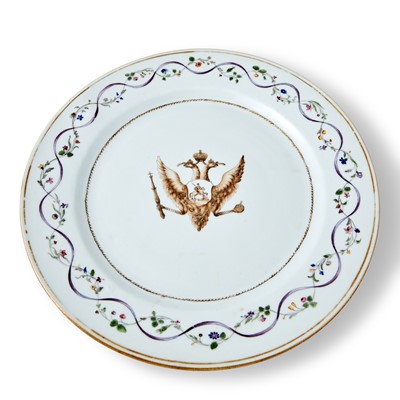 Lot 659 - Chinese Export Porcelain Plate from The Catherine the Great Service